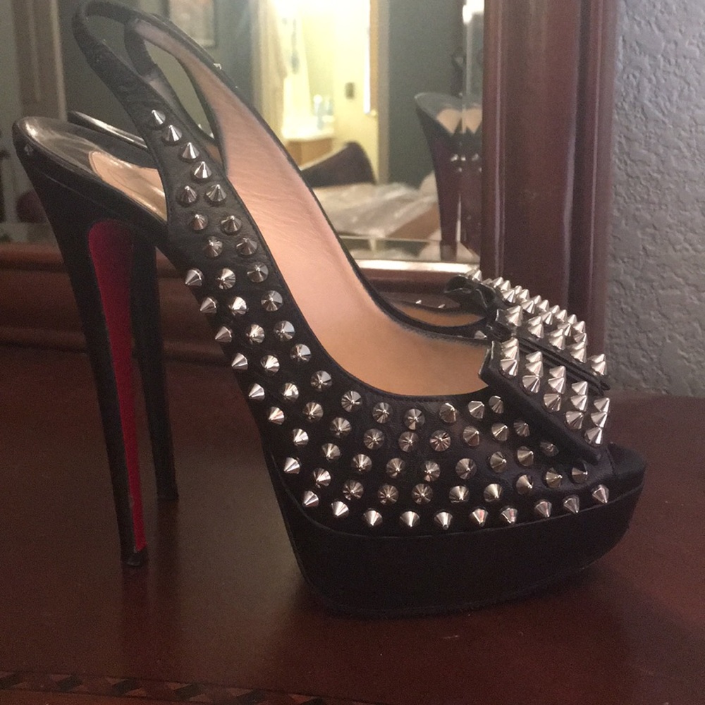 Christian Louboutin Clou Neoud 150 spikes